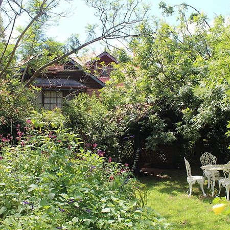 Storey Grange Springwood Bagian luar foto